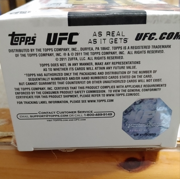 COPY - 2011 Topps UFC Tirle Shot trading cards USED - Picture 3 of 7